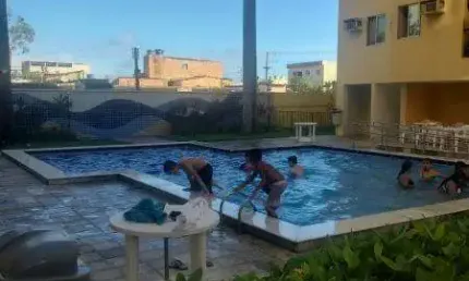 SAN MARTIN APT PARA EM  CONDOMINIO  VALOR 2.700 COM DUAS GARAGENS E COM PISCINA