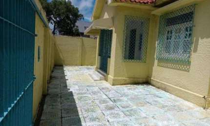 CAMPO GRANDE CASA RESIDENCIAL OU COMERCIAL R$ 800.000, 4 QUARTOS