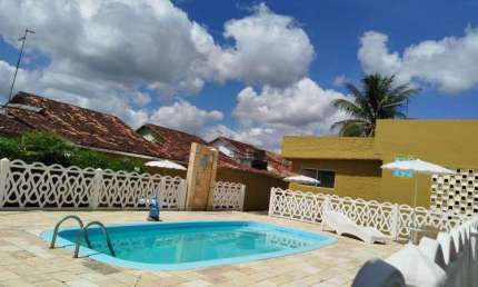 CARPINA CASA EM CONDOMINI8O 3 QUARTOS JARDIM E PORTARIA R$ 170.000