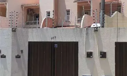 Casa para venda tem 122 metros quadrados com 3 quartos em Vicente Pinzon - Fortaleza - Ceará