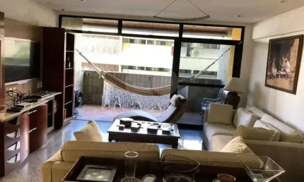 Apartamento para venda possui 213 metros quadrados com 4 quartos em Meireles - Fortaleza - Ceará