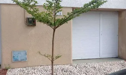 Casa para venda tem 120 metros quadrados com 3 quartos em São Bento - Fortaleza - Ceará