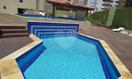 Apartamento para venda possui 173 metros quadrados com 3 quartos em Meireles - Fortaleza - Ceará