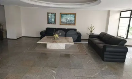 Apartamento para venda possui 176 metros quadrados com 4 quartos em Meireles - Fortaleza - Ceará
