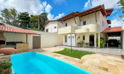Casa com 5 quartos à venda na Rua Joaquim Emídio de Castro, 15, Parque Manibura, Fortaleza