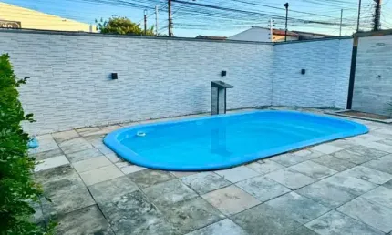 Casa em condomínio fechado com 2 quartos à venda na Rua Oscar Leitão, 505, Paupina, Fortaleza