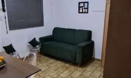 Apartamento 1 dormitorio no boqueirão, perto de comercio em geral.