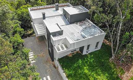 Casa em condomínio fechado com 3 quartos à venda na RUA AVIEMORE, Vale das Colinas, Gramado, 275 m2 por R$ 1.750.000