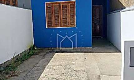 Casa com 2 quartos à venda na Rua dos Pioneiros, 484, Loteamento Auxiliadora, Gravataí, 50 m2 por R$ 200.000