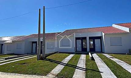 Casa em condomínio fechado com 2 quartos à venda na Rua Abel Carvalho, 344, Monte Belo, Gravataí, 45 m2 por R$ 175.000