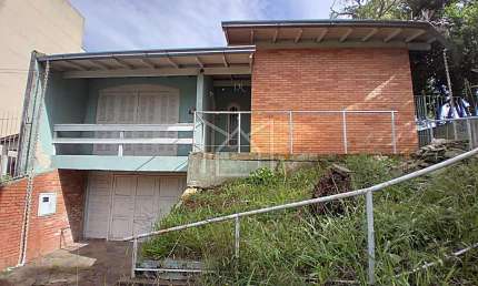 Casa comercial para alugar na Rua Madre Marta Maria, 34, Salgado Filho, Gravataí, 196 m2 por R$ 5.500