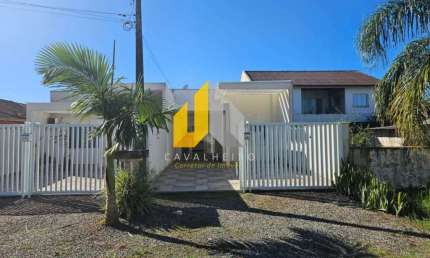 EXCELENTE RESIDENCIA A VENDA EM GUARATUBA BAIRRO FIGUEIRA