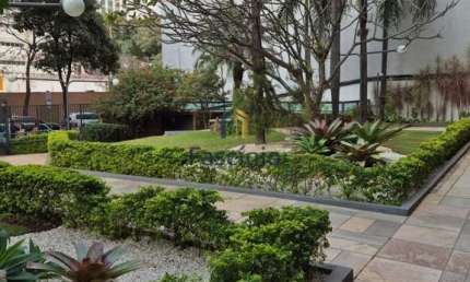 Apartamento com 3 quartos à venda na Rua Oscar Freire, 1085, Jardim América, São Paulo por R$ 3.300.000