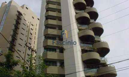 Apartamento com 4 quartos para alugar na Rua Gaivota, 202, Moema, São Paulo por R$ 32.000