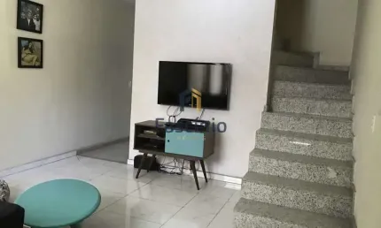 Casa com 6 quartos à venda na Rua Coronel Diogo, 814, Jardim da Glória, São Paulo por R$ 750.000