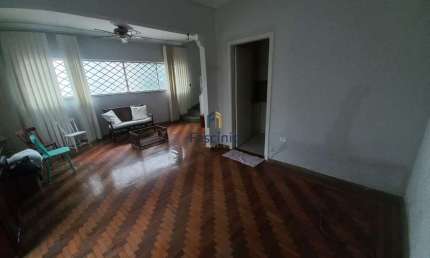 Casa com 2 quartos à venda na Rua Backer, 40, Cambuci, São Paulo por R$ 640.000