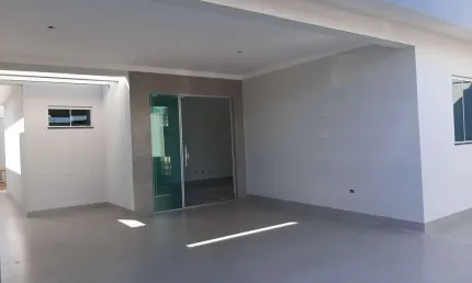 Casa com 3 quartos à venda na Rua Pioneiro Arthur Carniato, Jardim Oriental, Maringá por R$ 600.000