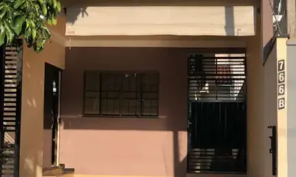 Casa com 3 quartos à venda na Rua Pioneiro Carlos Poppi, 762, Jardim Liberdade, Maringá, 136 m2 por R$ 600.000