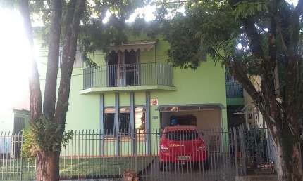 Casa com 4 quartos à venda na Rua Vereador Arlindo Planas, Zona 06, Maringá, 144 m2 por R$ 380.000