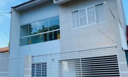Casa com 3 quartos à venda na Rua Rio Preto, Jardim São Francisco, Maringá por R$ 550.000