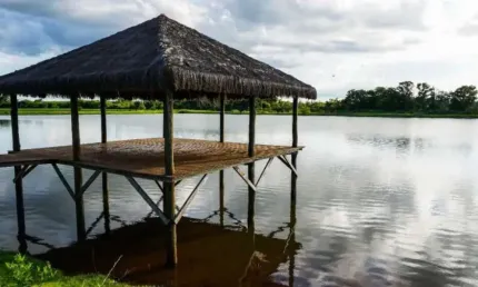 Terreno à venda na Rua, Condomínio Casas do Lago, Ângulo por R$ 150.000