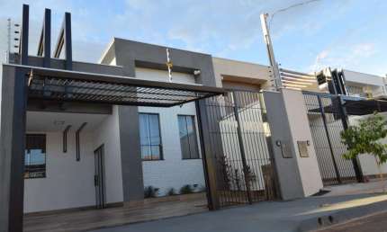 Casa com 3 quartos à venda na Rua Projetada D, Jardim Ouro Verde III, Sarandi por R$ 550.000