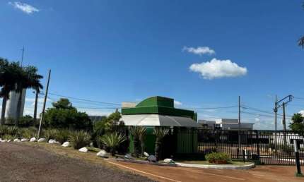 Casa em condomínio fechado com 3 quartos à venda na Rua Dcamargo, Zona Rural, Doutor Camargo, 213 m2 por R$ 330.000