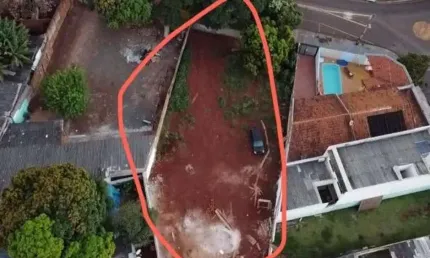 Terreno comercial à venda na Avenida Monteiro Lobato, Zona 08, Maringá por R$ 1.350.000