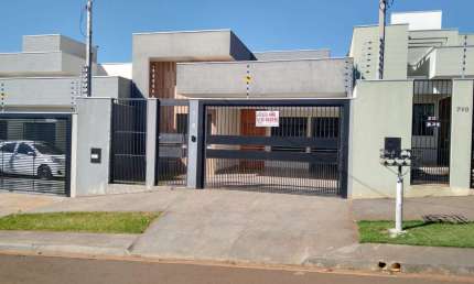 Casa com 3 quartos à venda na Rua Pioneiro Hideo Toda, Zona 31, Maringá, 134 m2 por R$ 750.000
