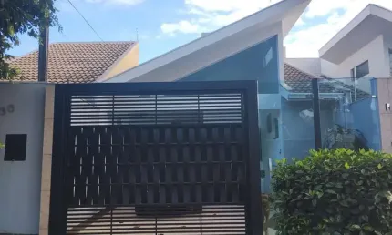 Casa com 3 quartos à venda na Rua Ametista, Jardim Paris, Maringá, 104 m2 por R$ 580.000