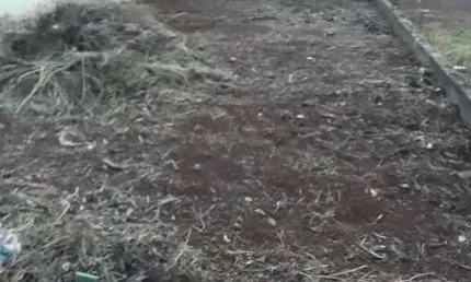 Terreno a venda  no bairro Jardim Paulista
Fica a 01 quarteirão da Av.Guaiapó
Lado Esquerdo ja foi construido