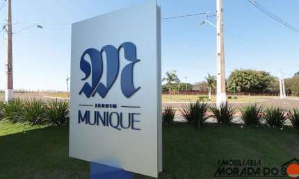 Terreno à venda na Rua Pioneiro Jones Sales Pontes, Jardim Munique, Maringá