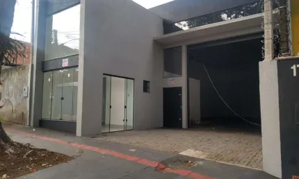 Barracão / Galpão / Depósito para alugar na Avenida Doutor Alexandre Rasgulaeff, 1701, Jardim Dourados, Maringá, 215 m2 por R$ 5.750