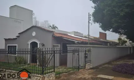 Casa com 3 quartos para alugar na Rua Fernandes Vieira, 413, Zona 02, Maringá, 240 m2 por R$ 2.400
