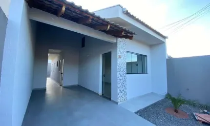 Casa residencial com área de lazer e garagem coberta - Mandaguaçu