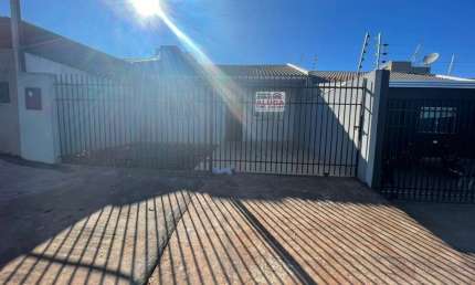 Casa com 2 quartos para alugar na Avenida João Batista Gerotto Filho, 377, Parque das Laranjeiras, Paiçandu, 60 m2 por R$ 900