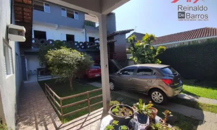 Casa principal 2 dormitórios e Edícula a sobradada 5 suítes
