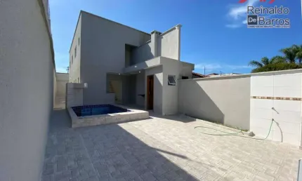 Sobrado com 3 dormitórios e piscina à venda por R$ 520.000 - Loty - Itanhaém/SP