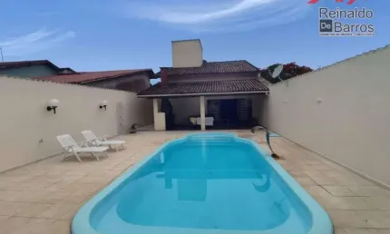 Sobrado com 3 dormitórios e piscina à venda, por R$ 900.000 - Nova Itanhaém - Praia - Itanhaém/SP