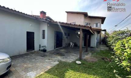 Sobrado com 3 dormitórios à venda, 143 m² por R$ 750.000,00 - Jardim Suarão - Itanhaém/SP