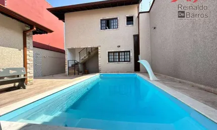 Casa com 4 dormitórios à venda, 400 m² por R$ 2.200.000 - Centro - Peruíbe/SP