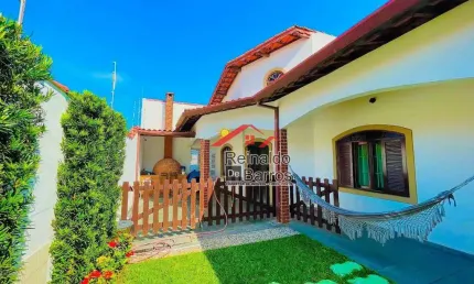 Linda Casa em Itanhaém com 3 quartos pertinho do Mar