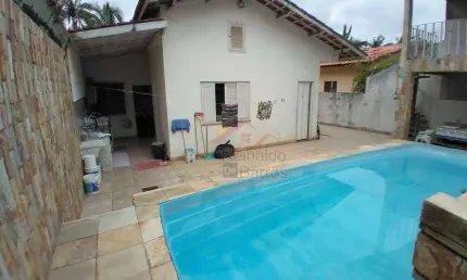 Casa com 3 dormitórios à venda, 104 m² por R$ 750.000 - Centro - Itanhaém/SP