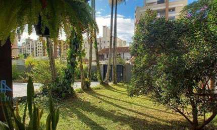 Casa à venda, 243 m² por R$ 1.600.000,00 - Córrego Grande - Florianópolis/SC