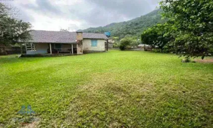 Terreno à venda, 700 m² por R$ 1.100.000,00 - Ponta das Canas - Florianópolis/SC
