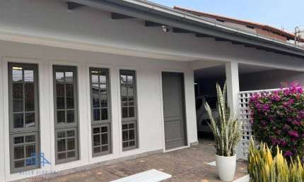 Casa com 3 dormitórios à venda, 195 m² por R$ 1.950.000,00 - Santa Mônica - Florianópolis/SC