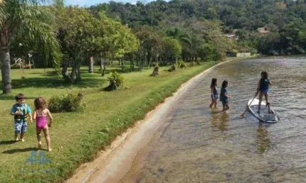 Casa com 2 dormitórios à venda, 111 m² por R$ 1.470.000,00 - Lagoa da Conceição - Florianópolis/SC