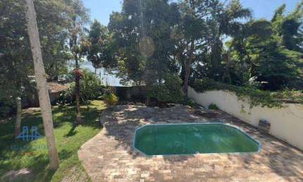 Casa à venda, 166 m² por R$ 1.480.000,00 - Ponta de Baixo - São José/SC