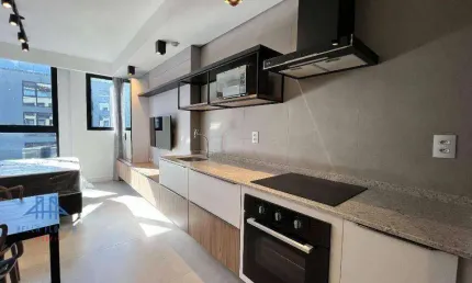 Studio com 1 dormitório para alugar, 31 m² por R$ 4.365,75/mês - Trindade - Florianópolis/SC