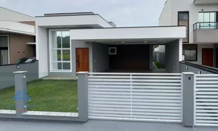 Casa com 3 dormitórios à venda, 116 m² por R$ 750.000,00 - Forquilhas - São José/SC